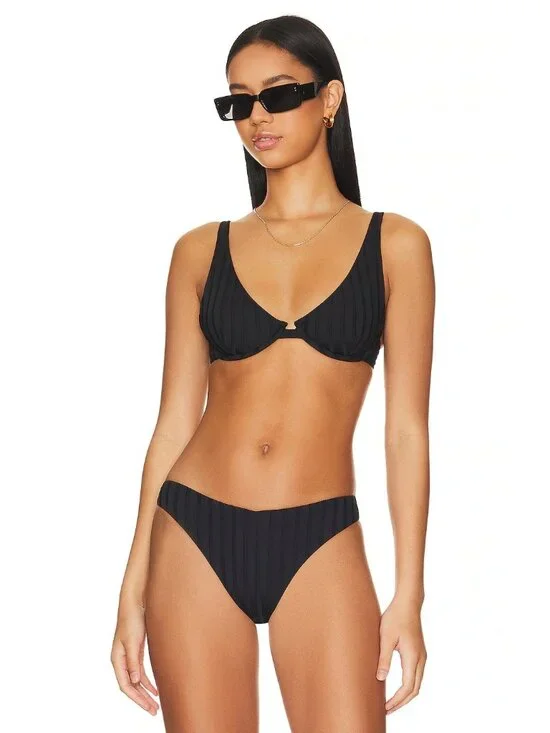 Vitamin A Rossi Halter Underwire Bikini Top in Black Small Womens Swimsuit